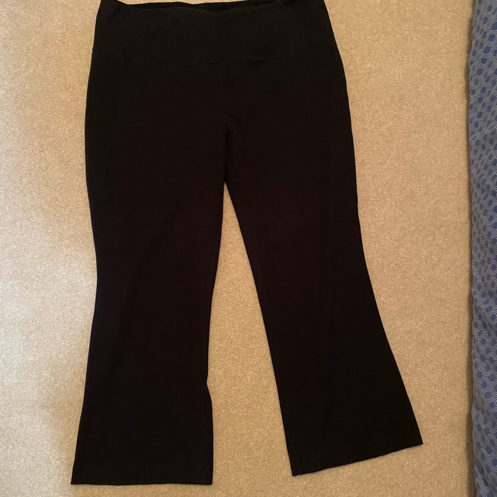 Women with Control Pants - Picture 3 of 4